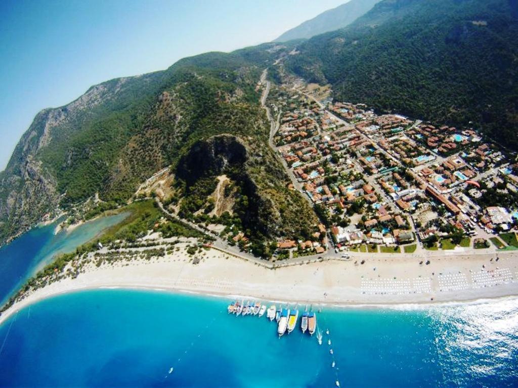 Magic Tulip Hotel Oludeniz Bagian luar foto