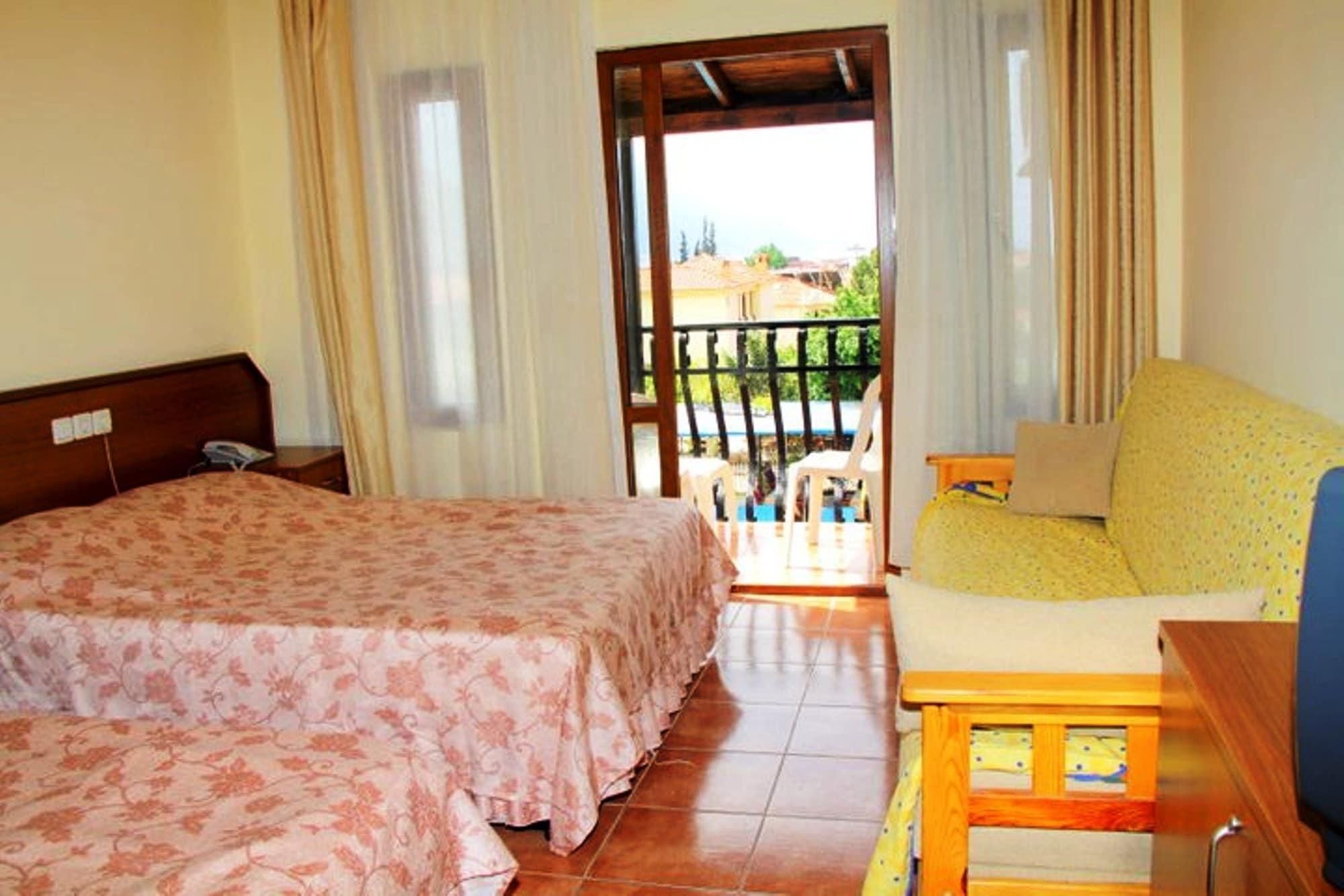 Magic Tulip Hotel Oludeniz Bagian luar foto