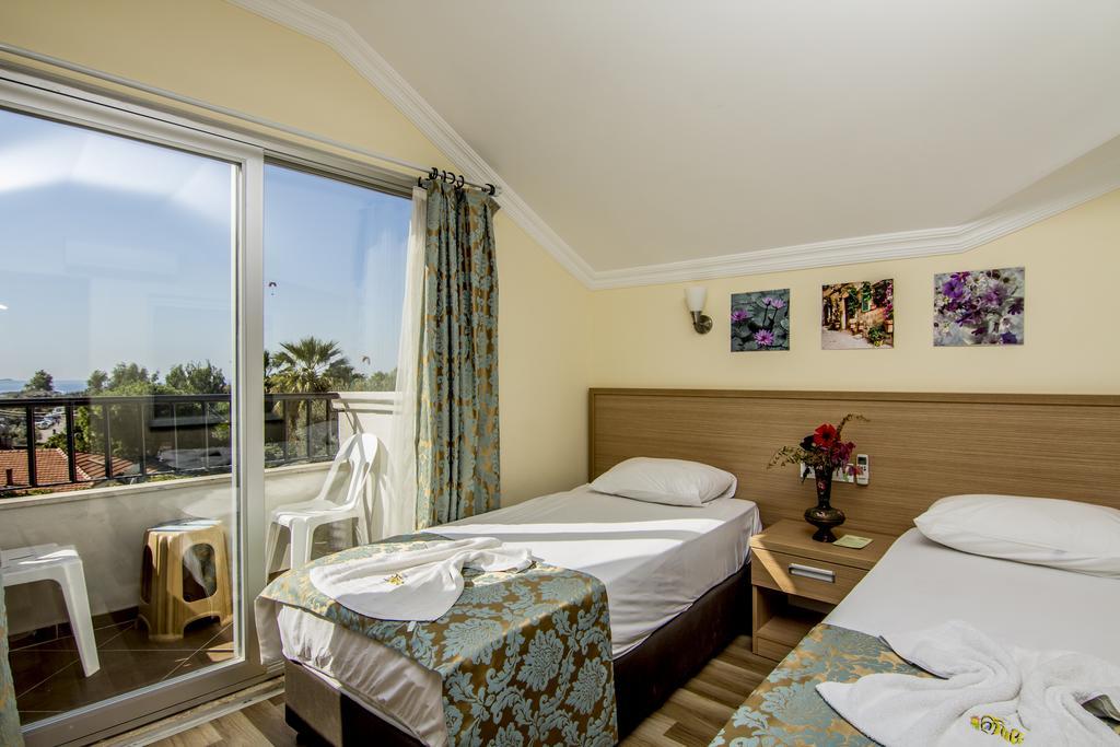 Magic Tulip Hotel Oludeniz Bagian luar foto